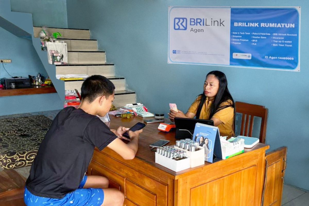Rumiatun, BRILink Agen yang sigap layani warga desa di Grobogan