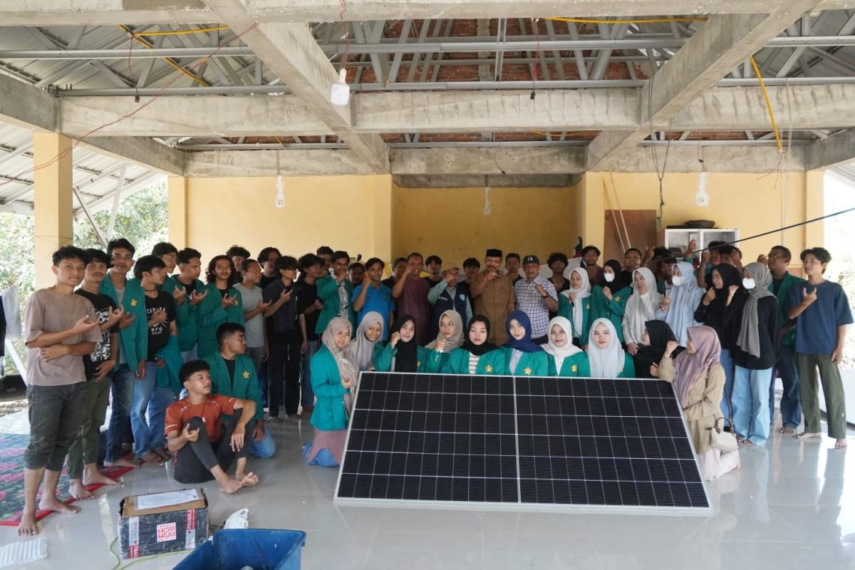 Mahasiswa USK terapkan inovasi panel surya untuk masyarakat Pidie Jaya