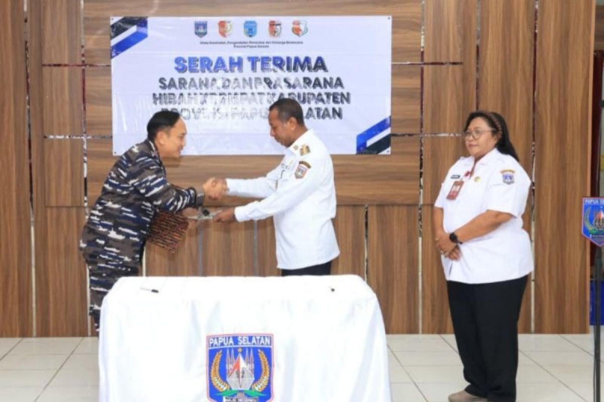 Pemprov Papua Selatan serahkan bantuan ambulans kepada rumah sakit