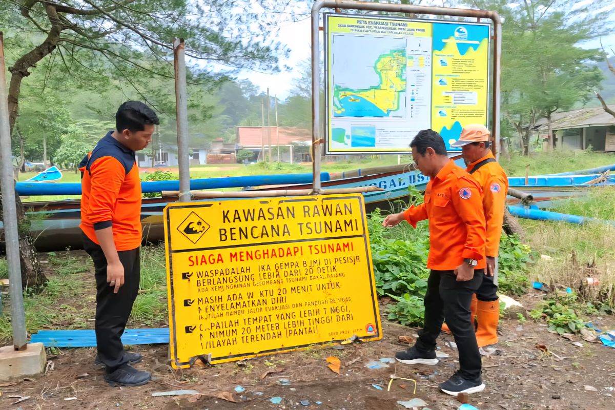 BPBD Jatim cek EWS, pastikan berfungsi guna cuaca ekstrem