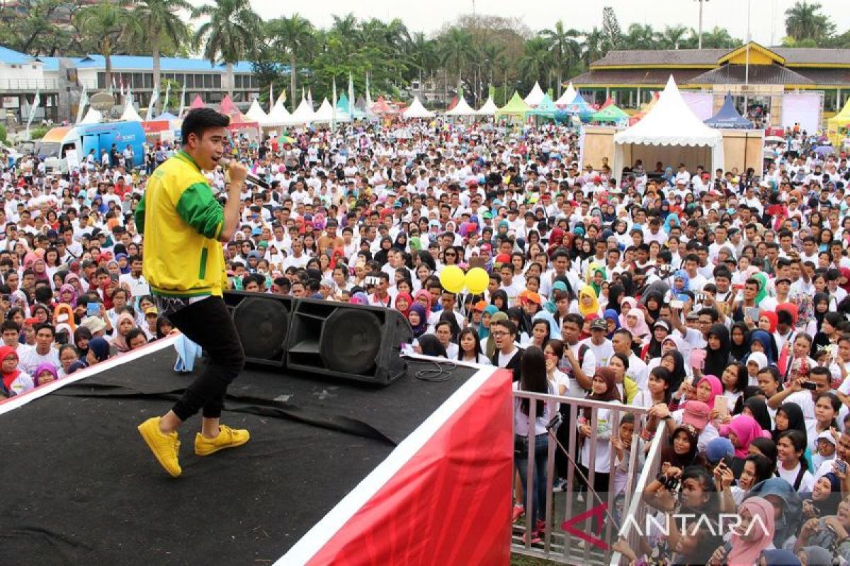 Perjalanan Vidi Aldiano yang mewarnai industri musik Indonesia