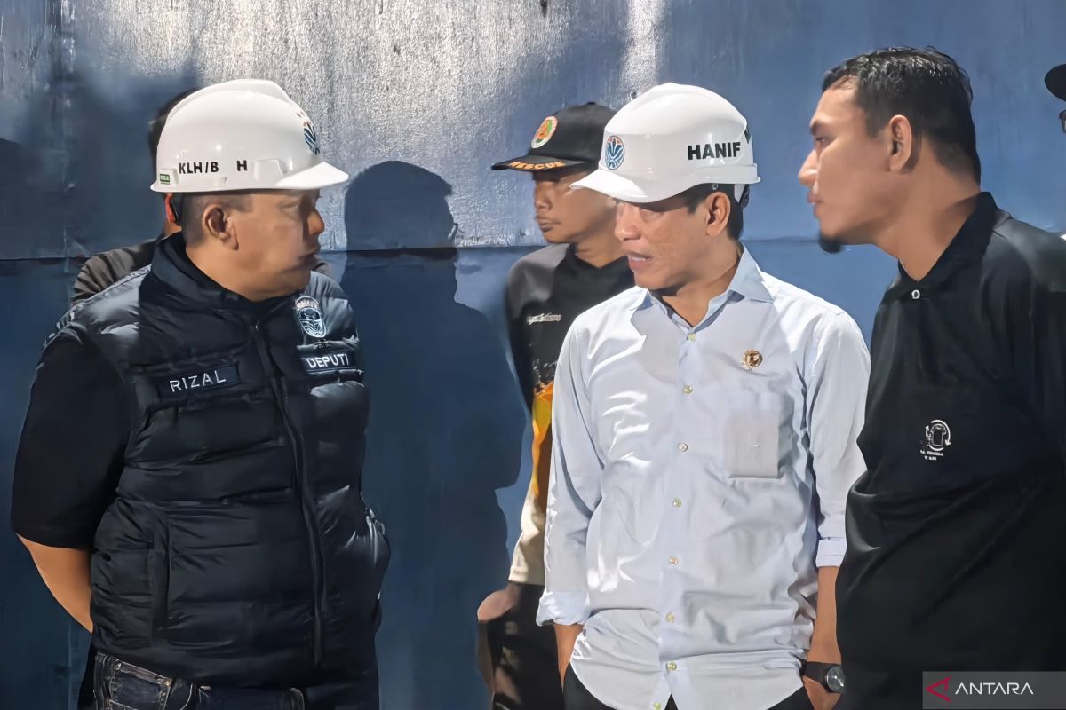 Menteri Sebut Tempat Pembuangan Sampah Bantargebang Bukti Kegagalan Sistem Pengelolaan