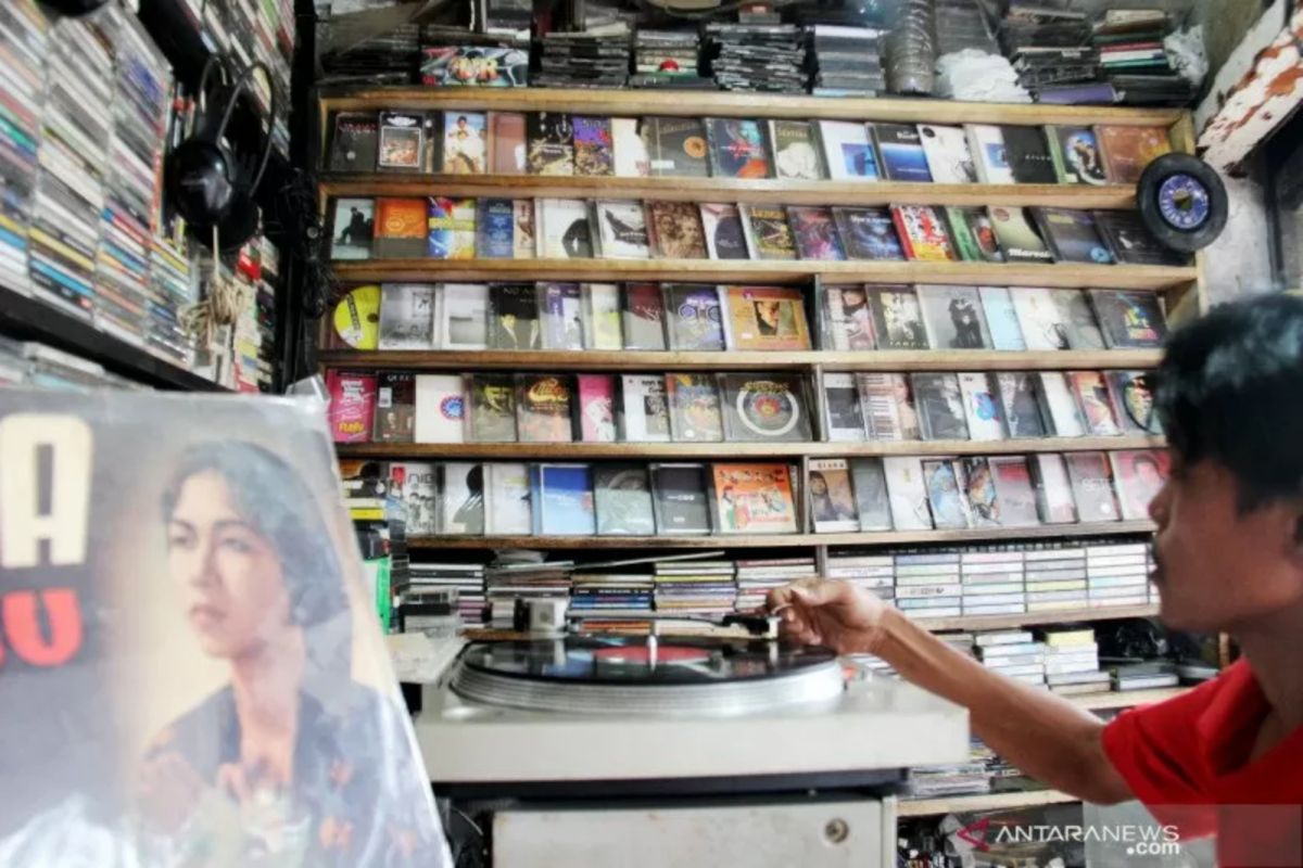 Pakar hukum UGM sebut royalti dan AI jadi tantangan industri musik