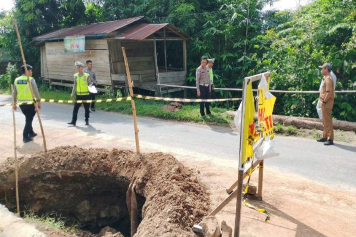 Polda Sulbar survei jalan guna cegah kecelakaan lalu lintas