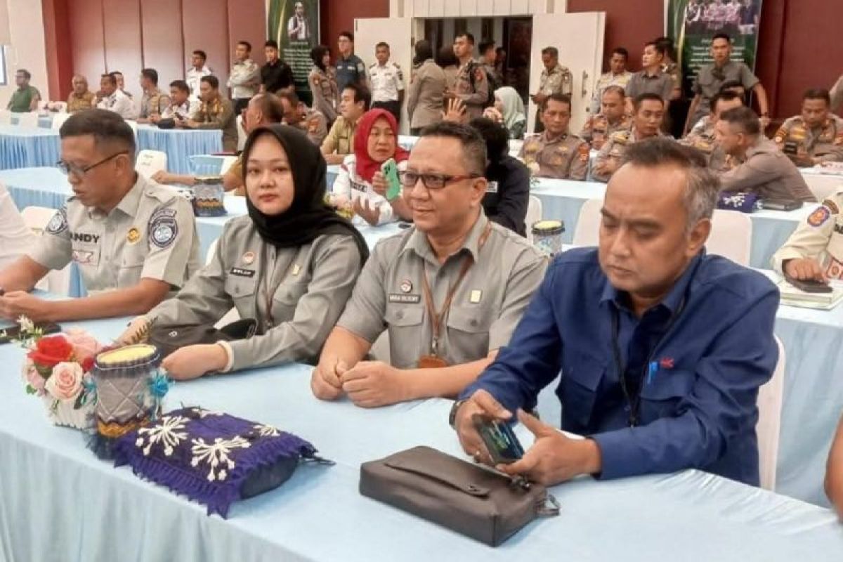 Kanwil Kemenkum Riau Hadiri Rakor Lintas Sektoral Operasi Ketupat Lancang  Kuning 2026, Perkuat Sinergi Pengamanan Idulfitri - ANTARA News Riau -  Berita Terkini Riau Pekanbaru