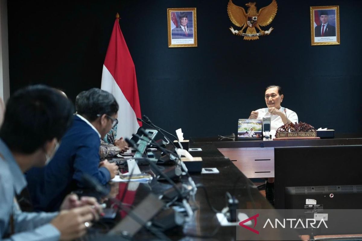 Luhut Tegaskan Ketersediaan BBM dan Elpiji Cukup di Tengah Konflik Timur Tengah