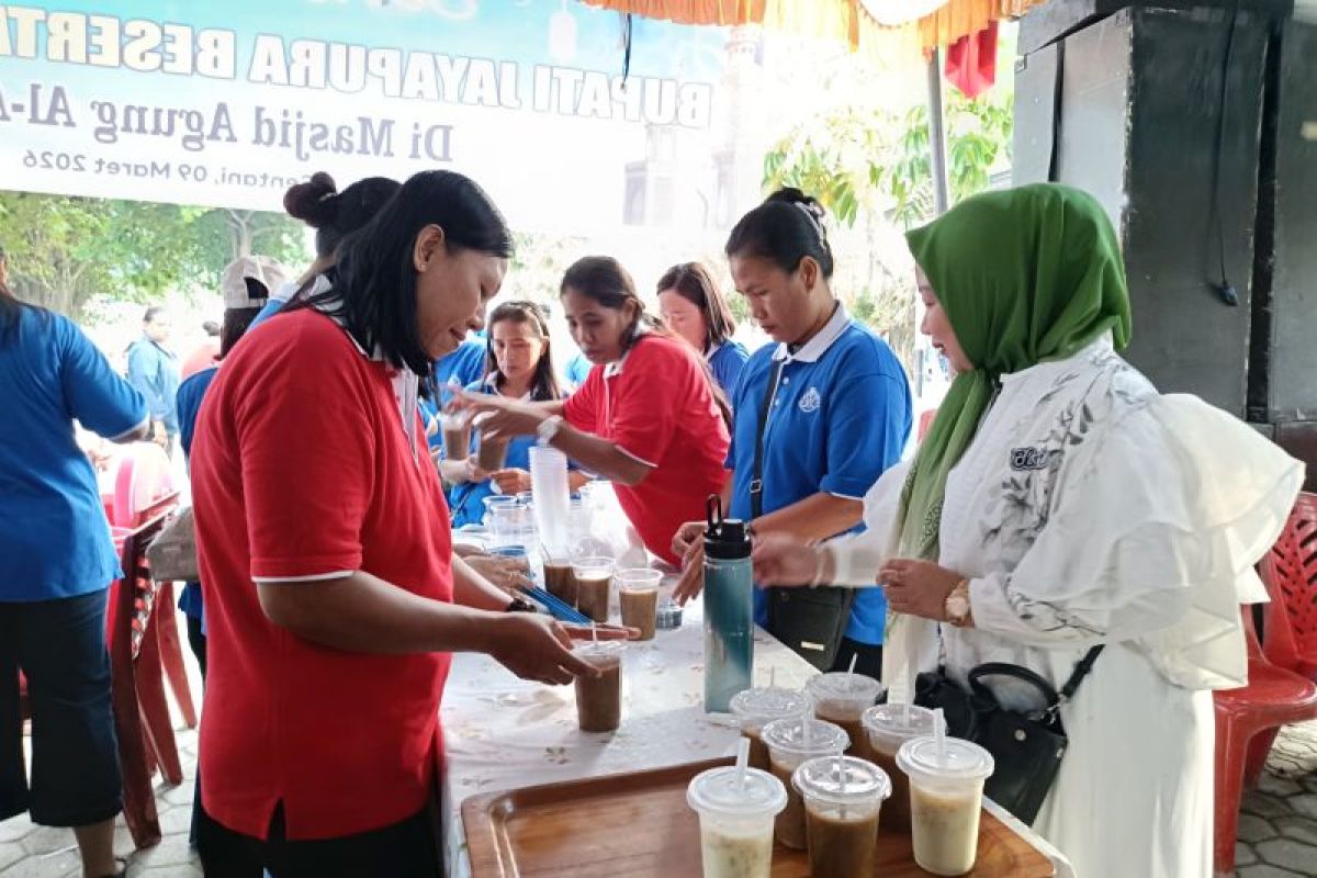 WKRI siapkan menu buka puasa bagi 400 jamaah Masjid Al-Aqsha Sentani