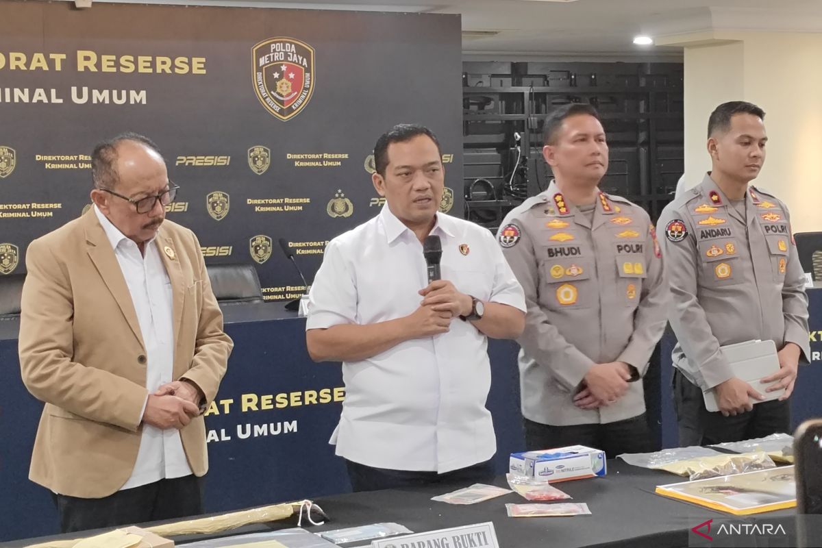 Kasus ijazah Jokowi, Rismon Sianipar ajukan "restorative justice"