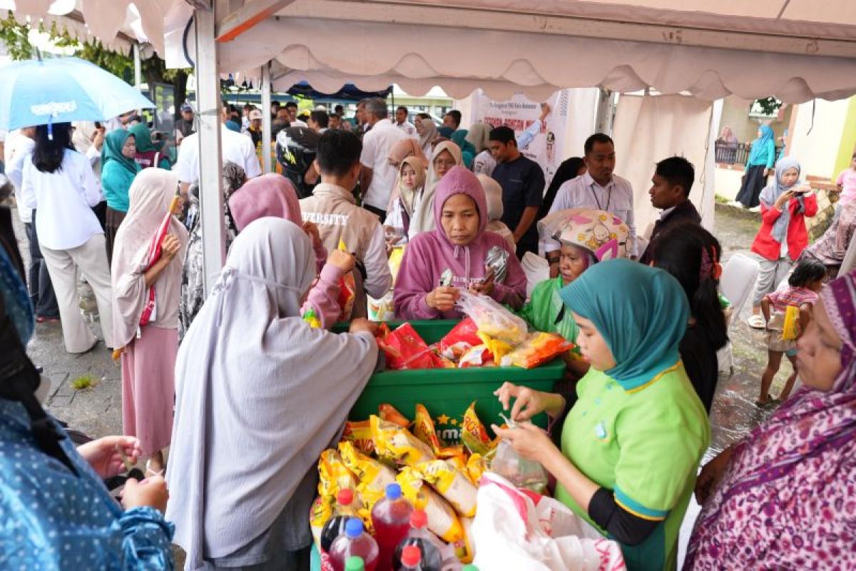 Jelang Lebaran, Pemkot Makassar gelar pasar murah di wilayah kepulauan