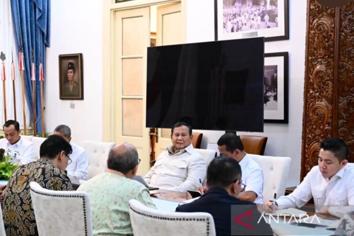 Prabowo perintahkan jaga harga sembako, stok pangan jelang idulfitri