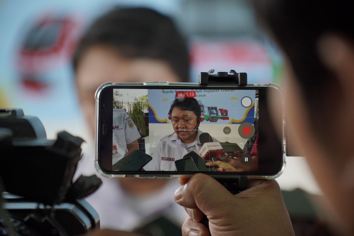 Libur Lebaran, perjalanan kereta Rangkasbitung-Tanah Abang ditambah