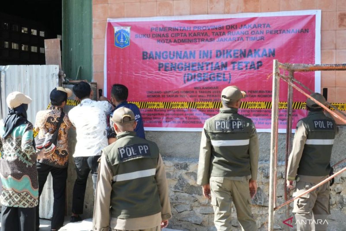 Pemkot Jaktim temukan 27 lapangan padel tak berizin