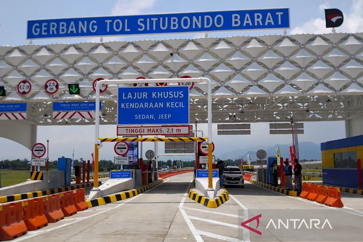 Tol Situbondo barat dibuka fungsional untuk kelancaran arus mudik