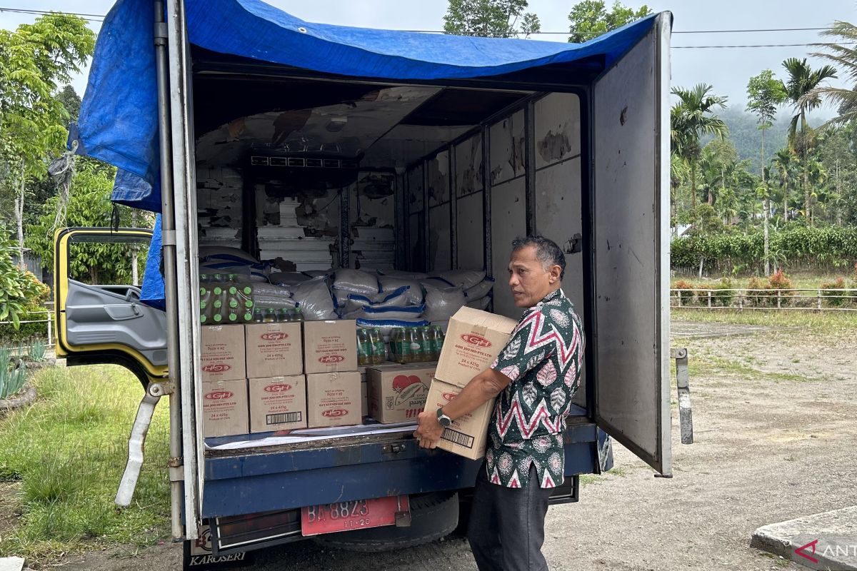 Kemensos alokasikan 192 paket sembako untuk warga bencana Malalak