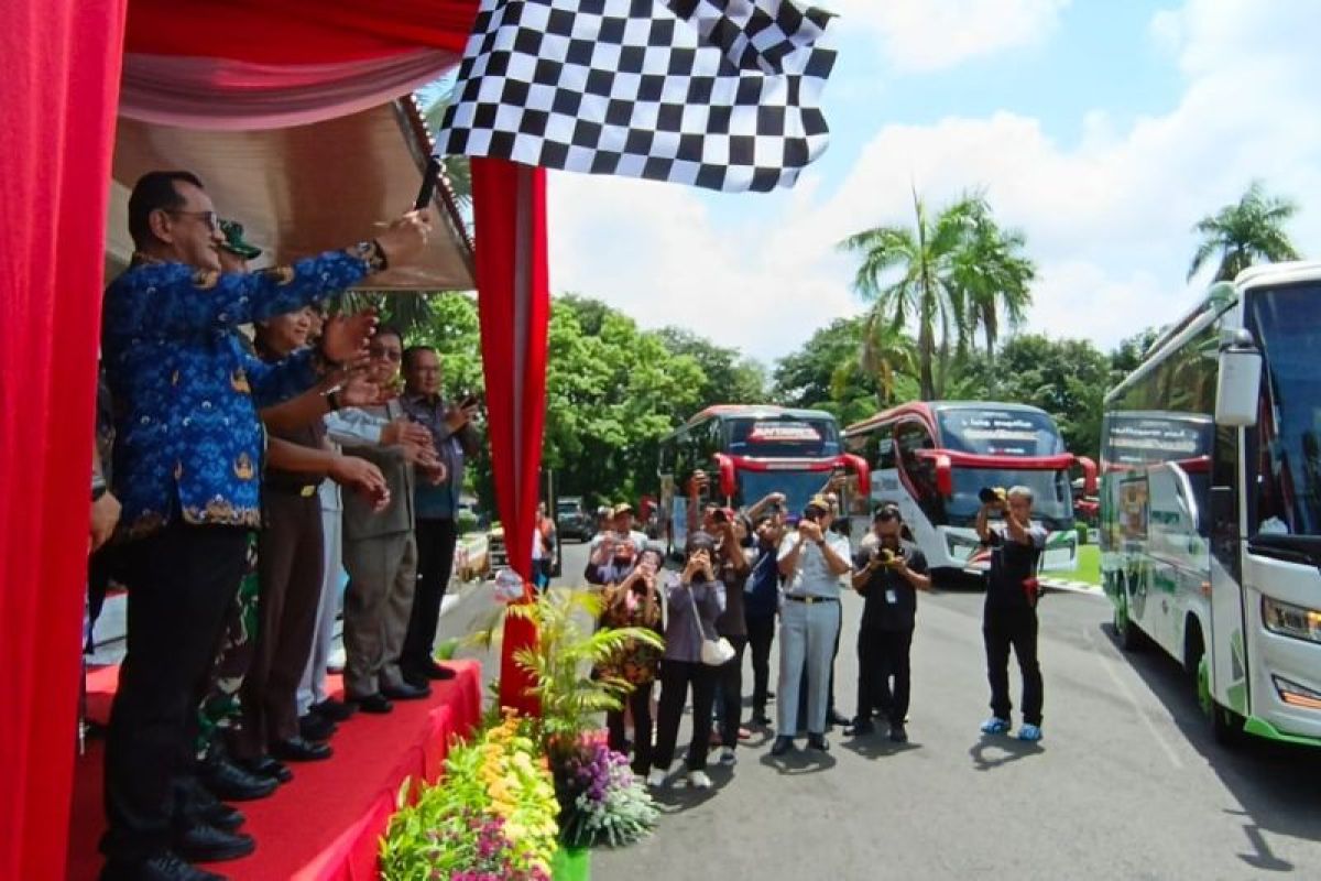 Pemprov Sumsel berangkatkan 27 unit bus mudik gratis 2026