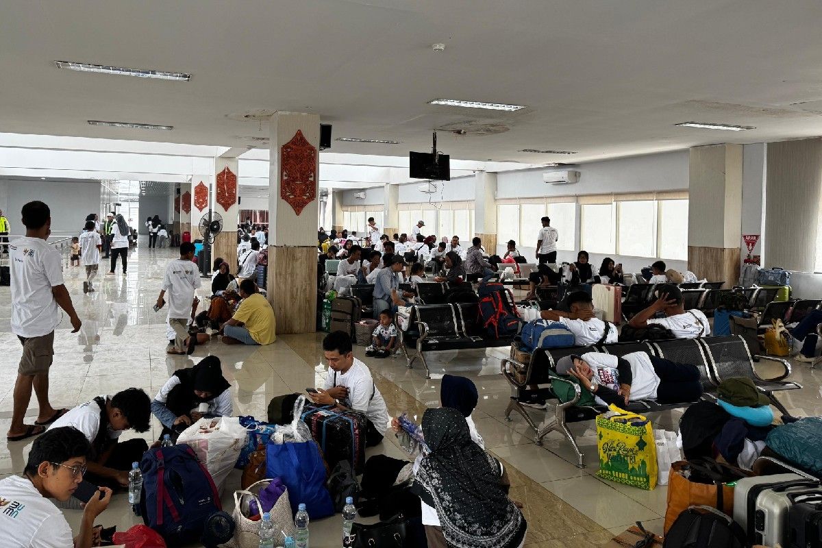 Pelni Kumai berangkatkan 400 pemudik gratis rute Kumai-Semarang