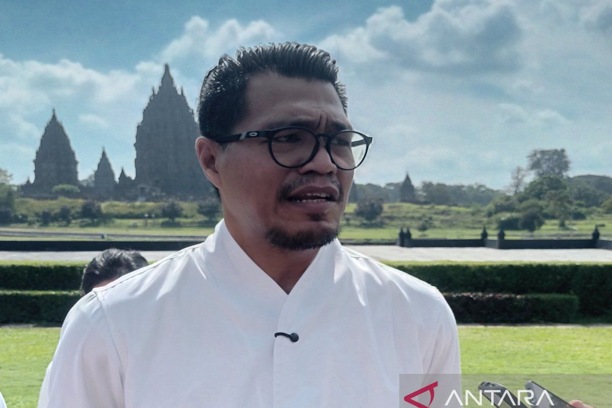 Ribuan umat Hindu laksanakan Tawur Agung Kesangga  di Candi Prambanan