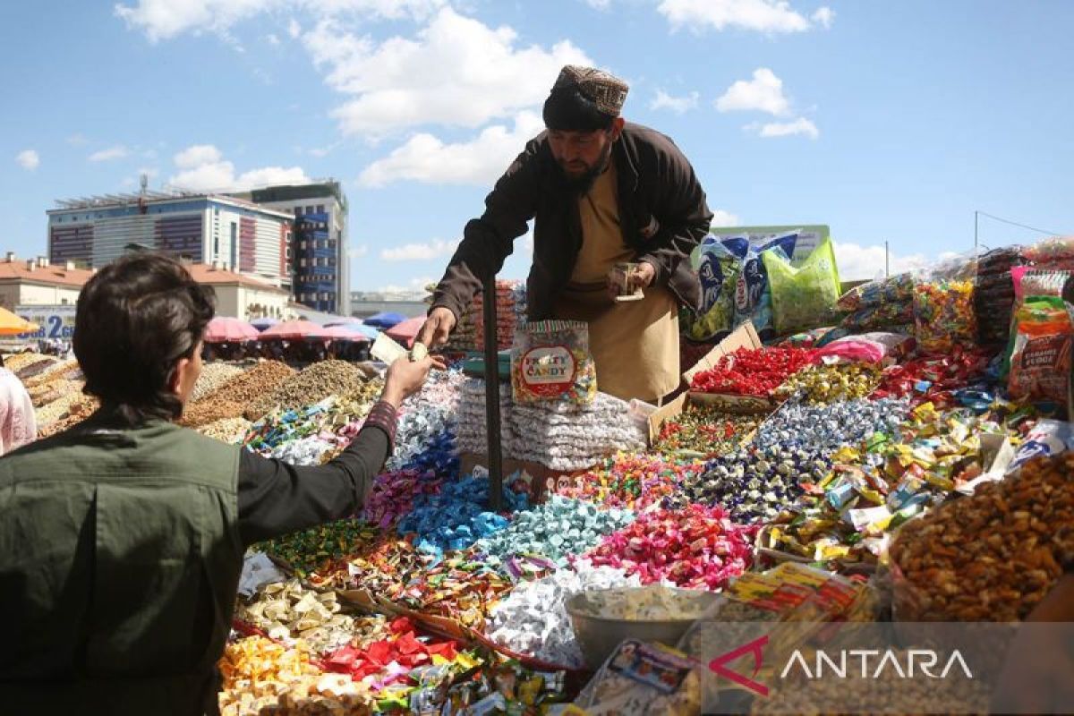 Warga Afghanistan sambut Idul Fitri di tengah sanksi dan kemiskinan