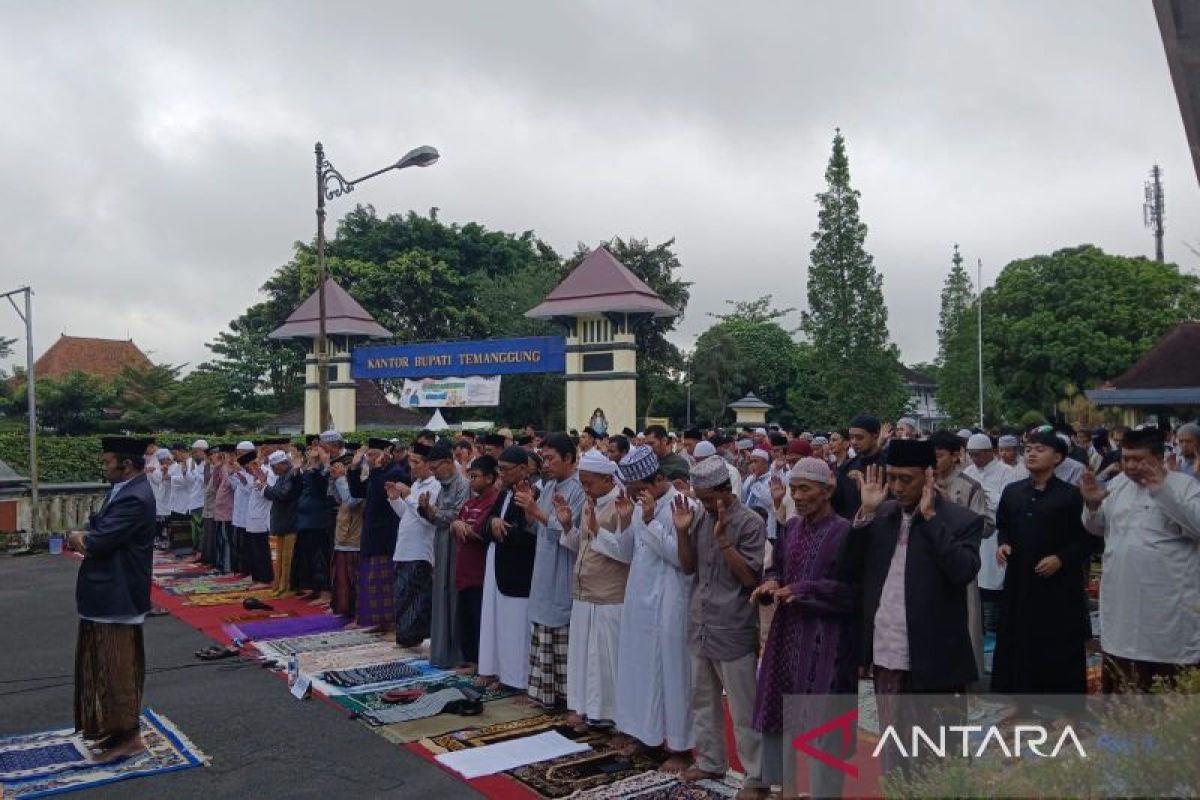 Khatib ingatkan korupsi musuh utama peradaban