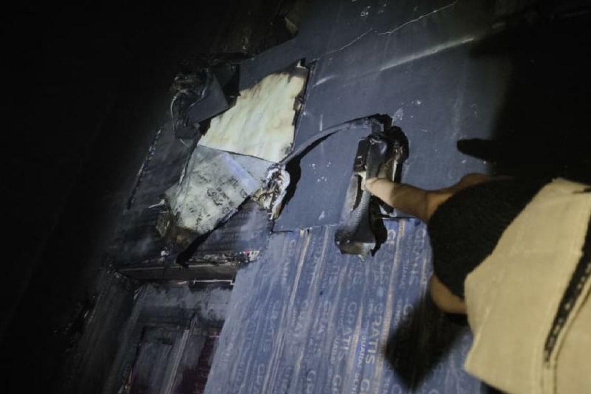 Gulkarmat kerahkan 45 personel padamkan kebakaran rumah di Jakut