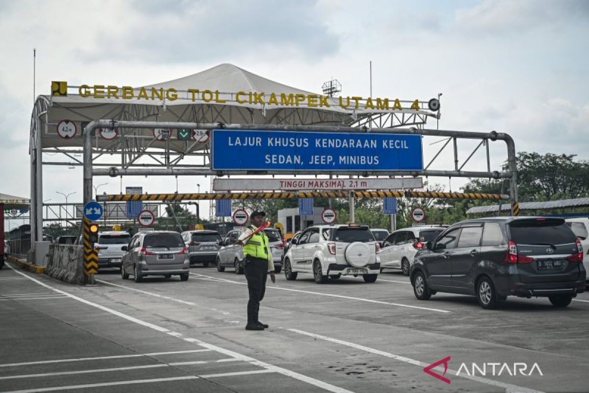 Jasamarga siapkan 26 gardu tol di GT Cikatama antisipasi arus balik
