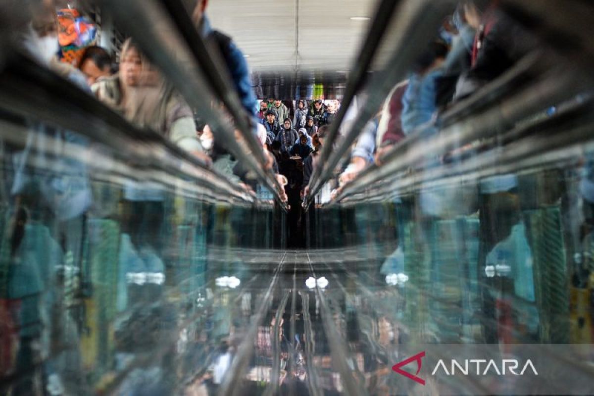 Arus balik kereta api di Bandung