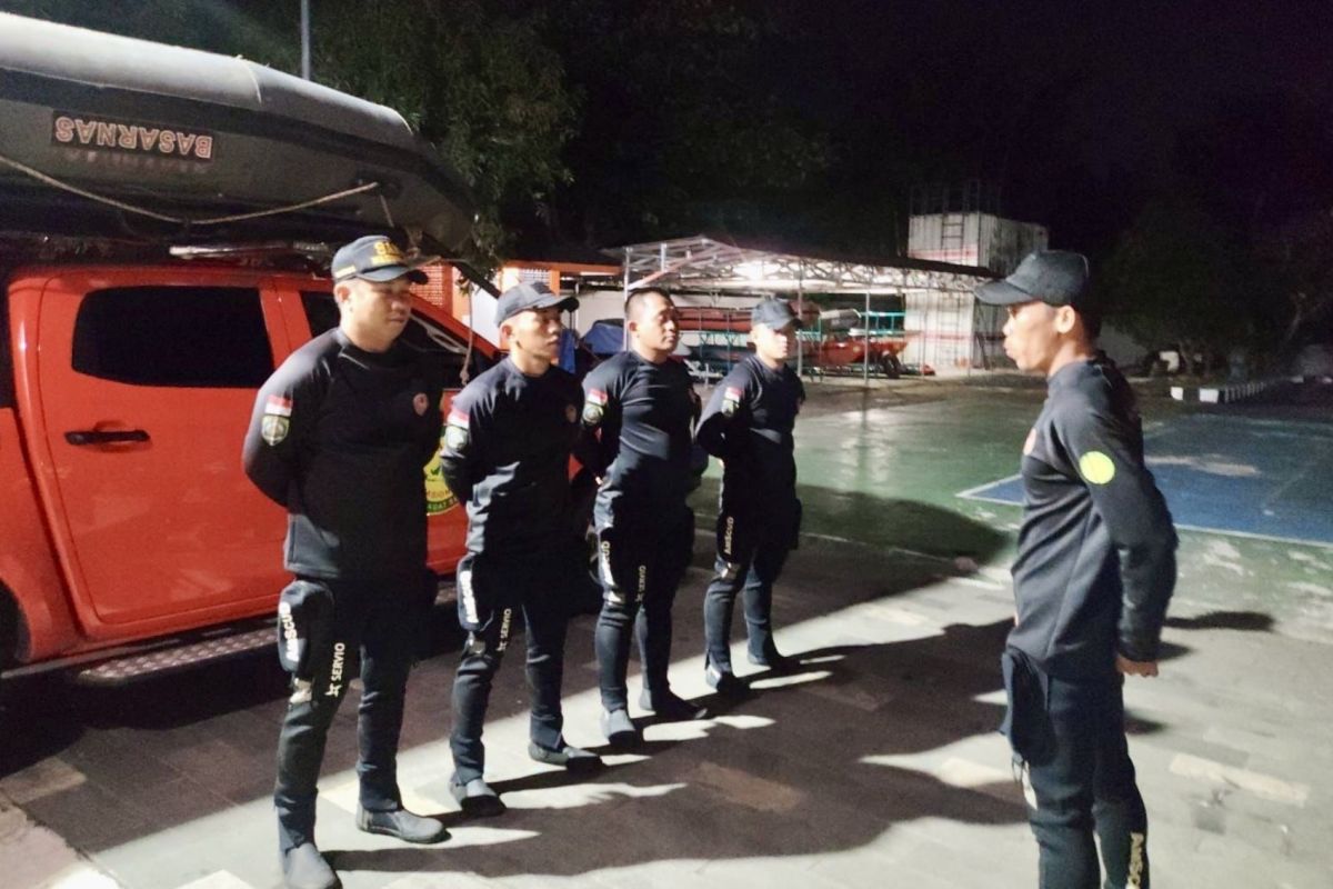 Basarnas Banjarmasin cari dua pria diduga mencebur ke Sungai Martapura