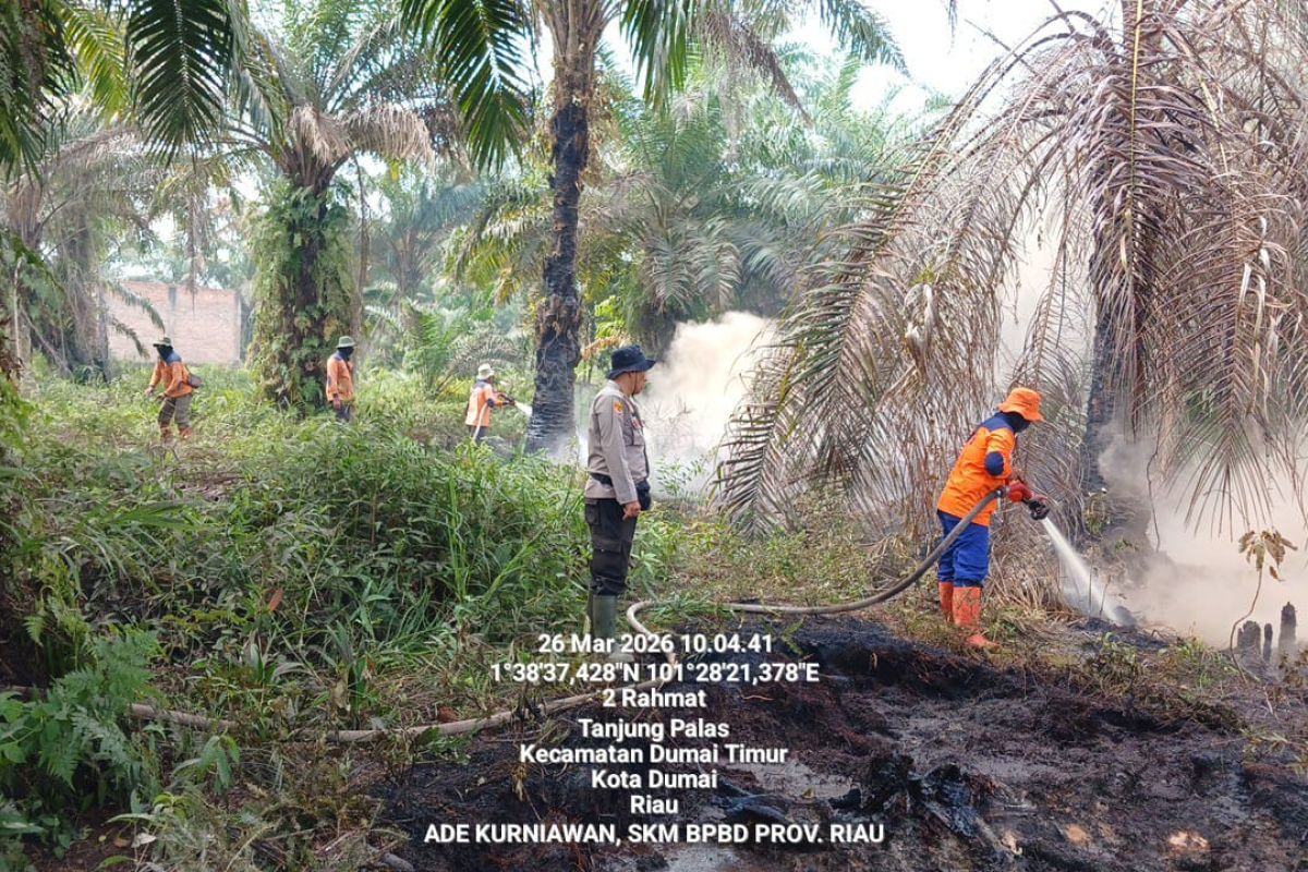 Helikopter bom air BNPB dikerahkan untuk padamkan karhutla di Dumai