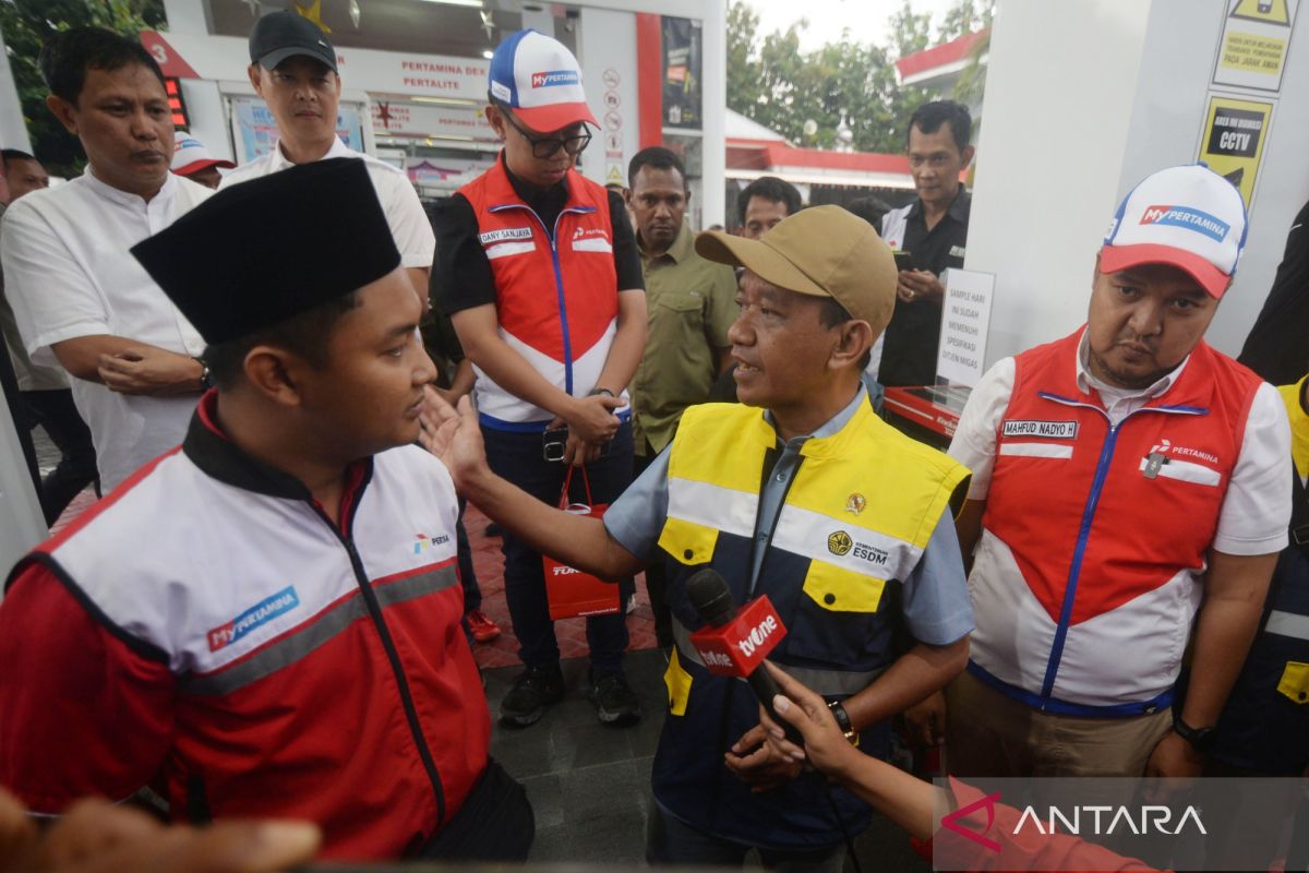 Menteri Bahlil ajak masyarakat terapkan kebiasaan hemat energi