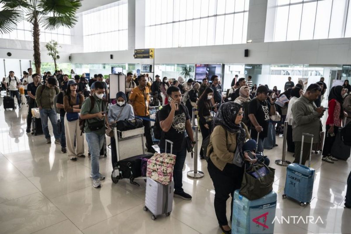 Pergerakan angkutan Lebaran 2026 capai 147,55 juta orang, naik 2,53 persen