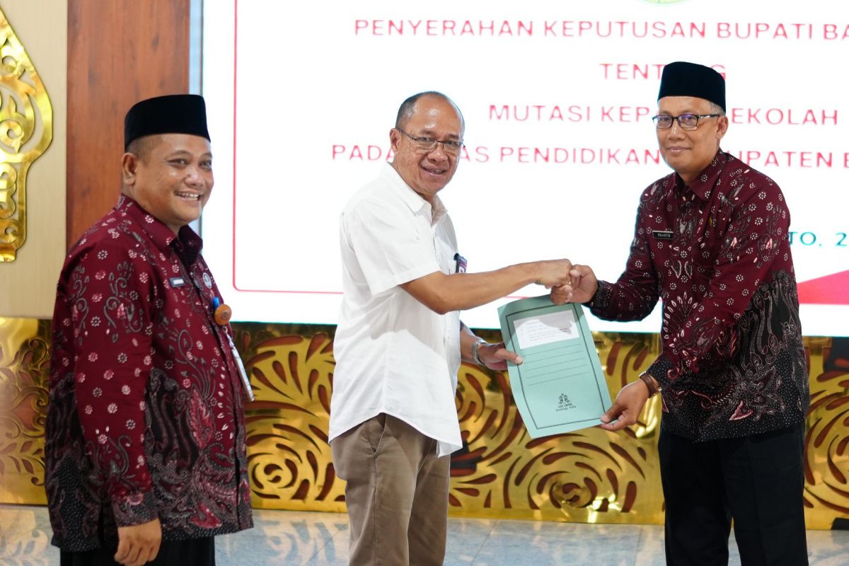 Bupati Banyumas: Kepala sekolah harus adaptif-inovatif