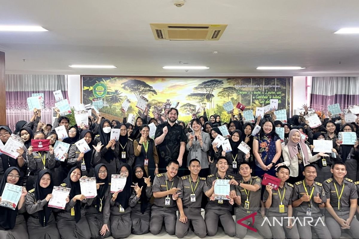 32 siswa SMAN 10 Samarinda masuk program Sekolah Garuda Transformasi diterima di kampus bergengsi dunia