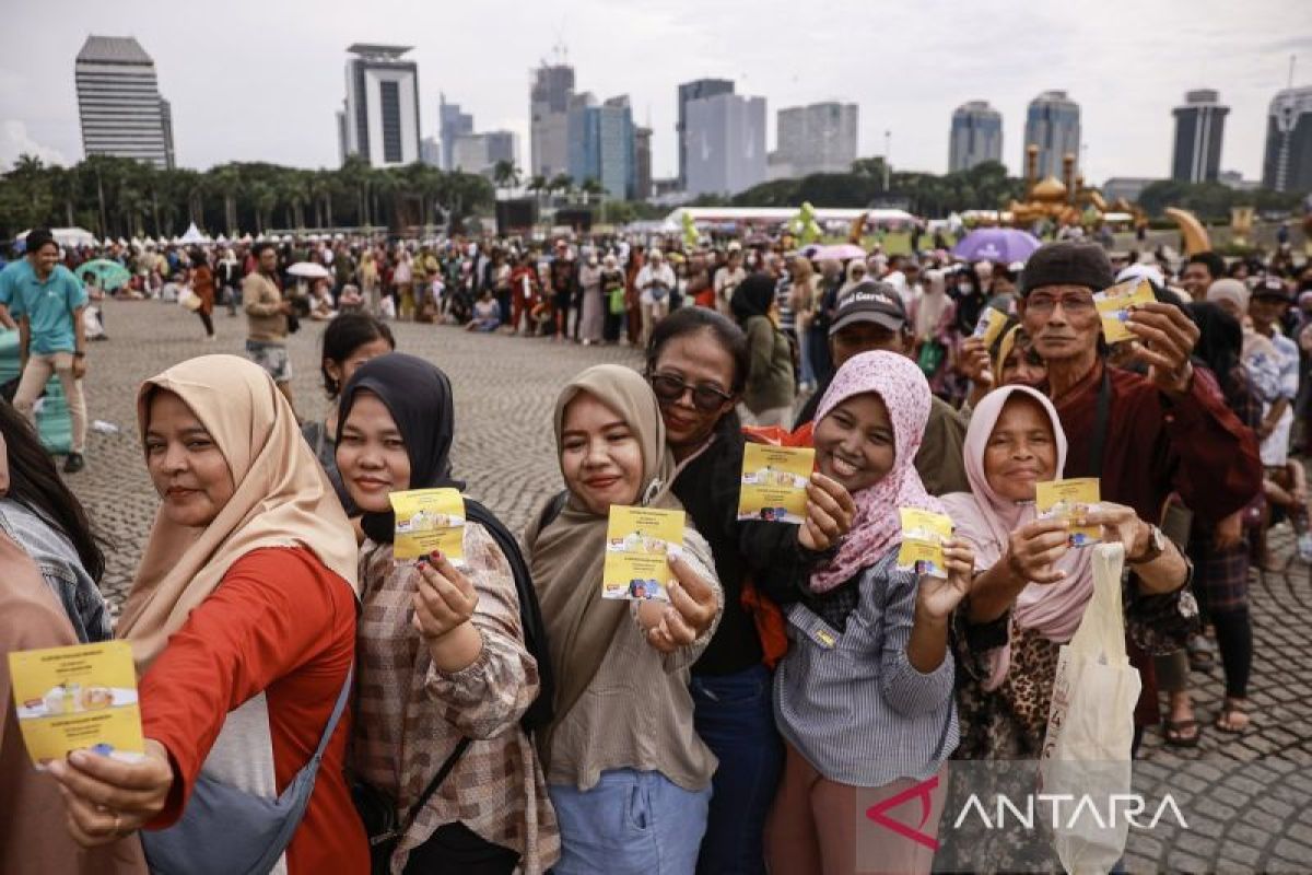 Pasar Murah untuk Rakyat, Pemerintah berikan 100.000 kupon sembako gratis