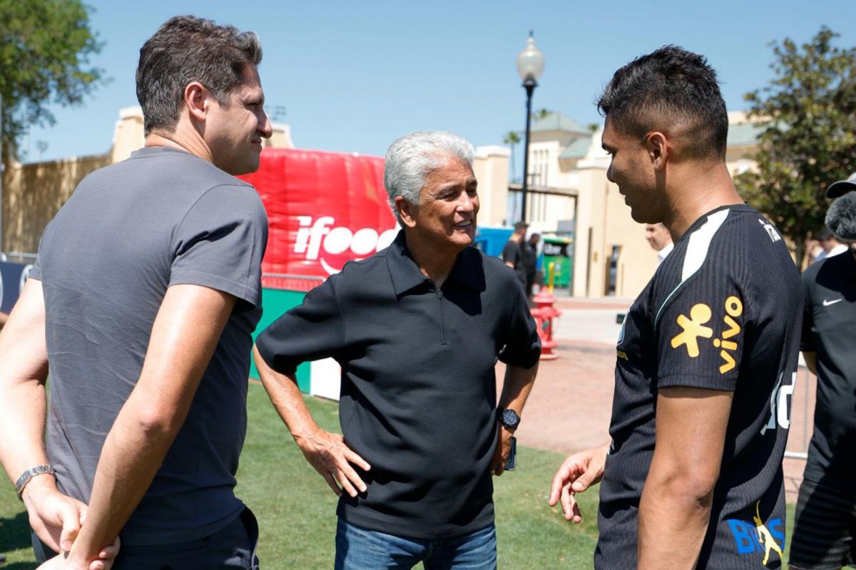 Bebeto kunjungi timnas Brasil beri dukungan jelang Piala Dunia 2026