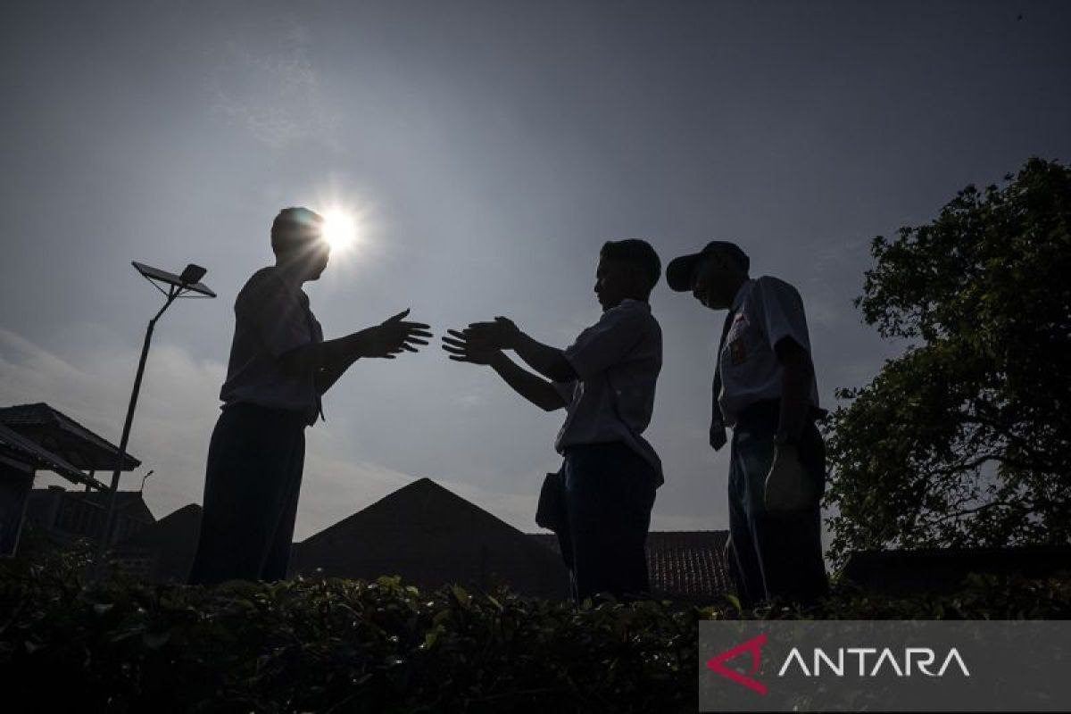 Hari pertama masuk sekolah di SRMP 8 Cimahi