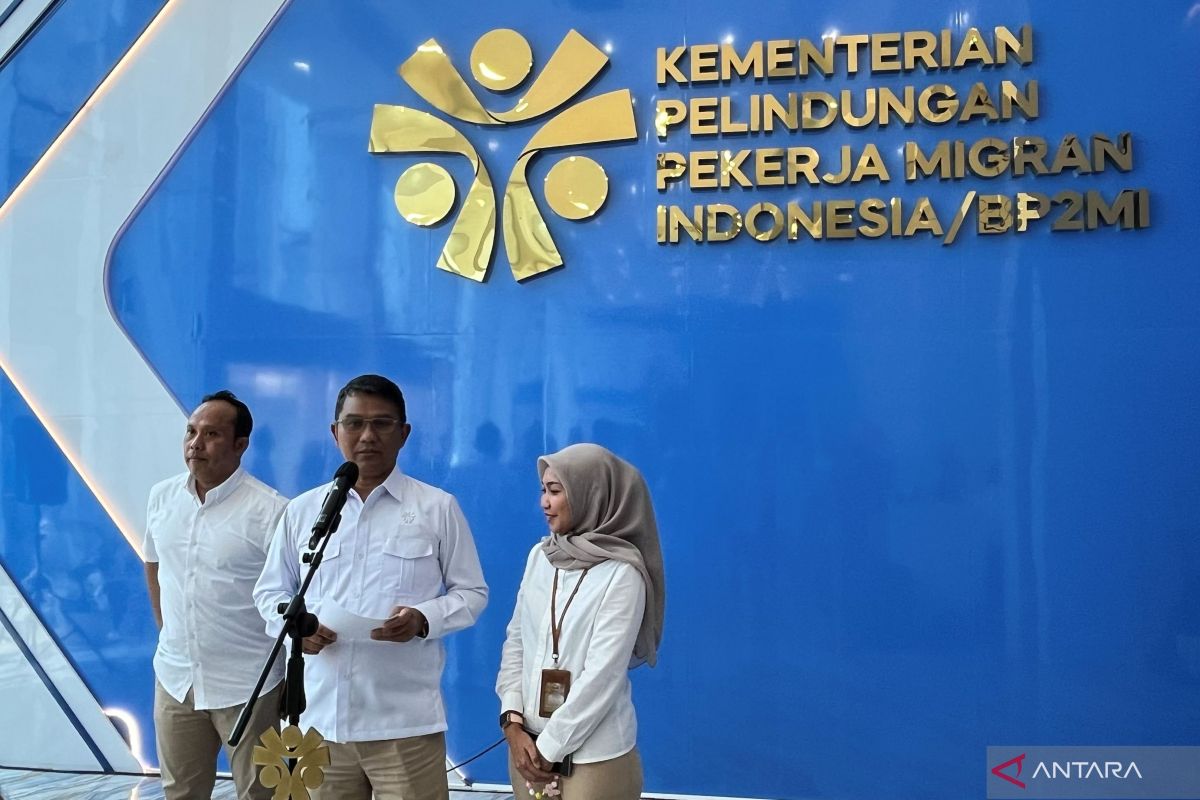 Masih moratorium, Kementerian P2MI berantas calo PMI ke Timteng