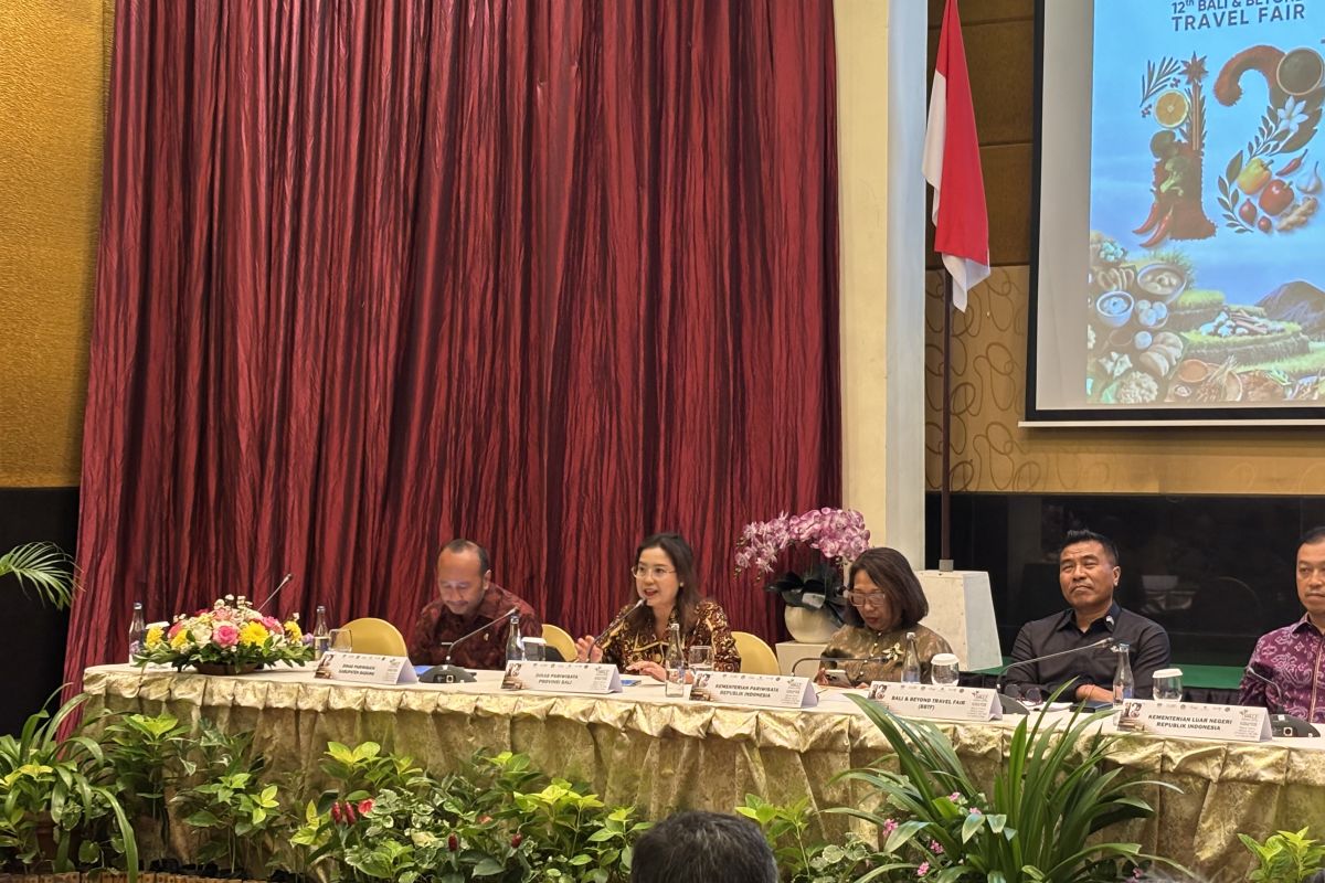 Bali targetkan 6,6 juta kunjungan wisman sepanjang 2026
