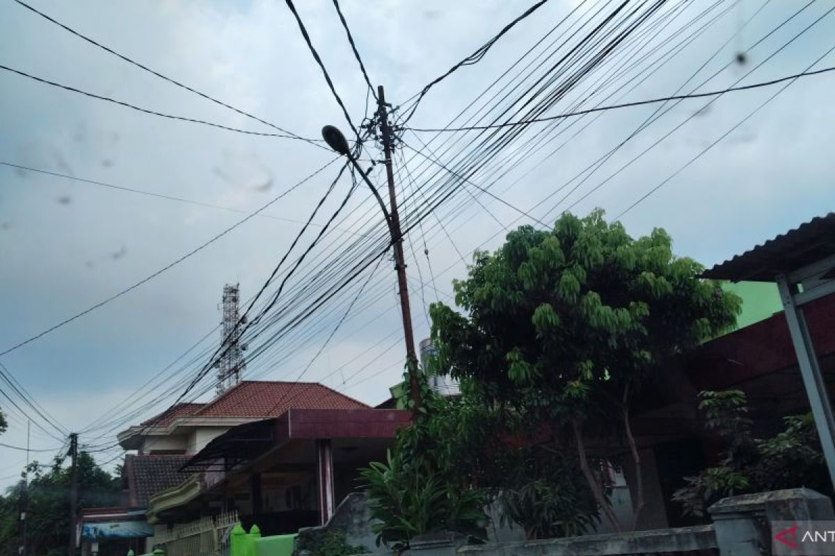 Pemkot Palembang perbaiki 40 titik lampu jalan setiap hari