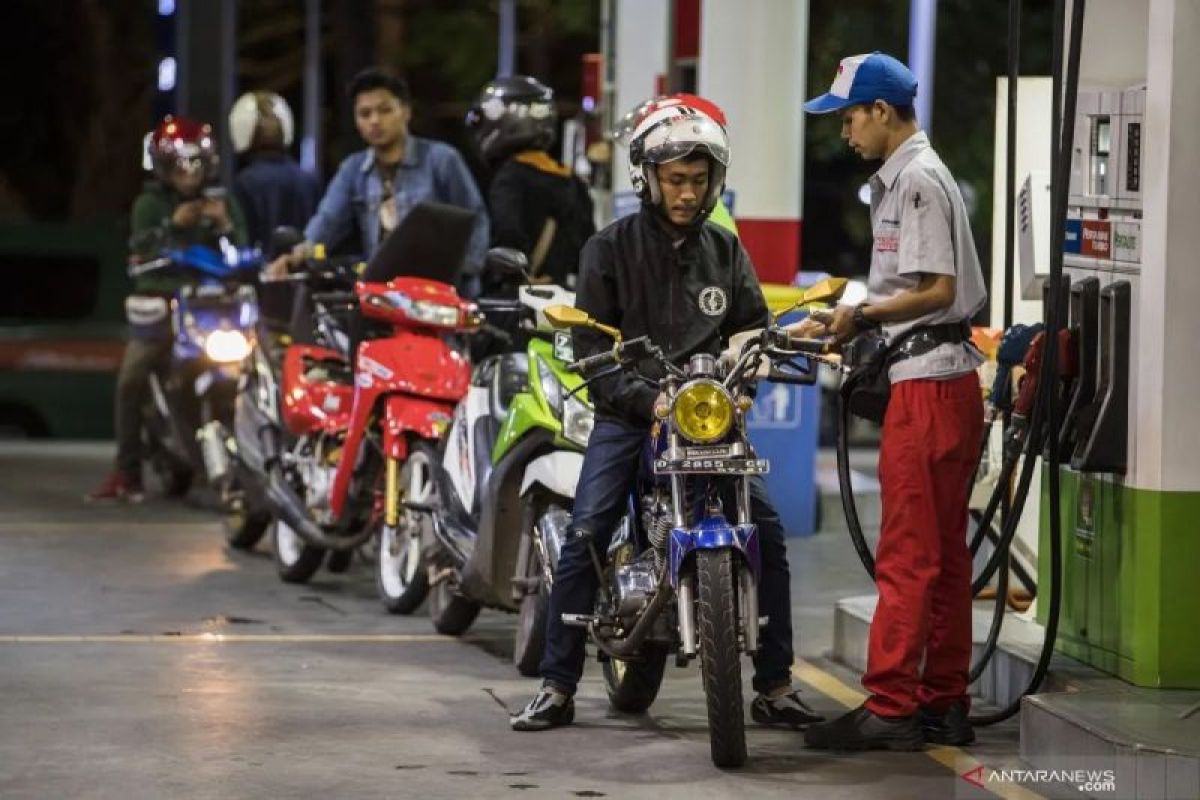 Harga BBM tak naik, Anggota DPR: Langkah jaga stabilitas nasional
