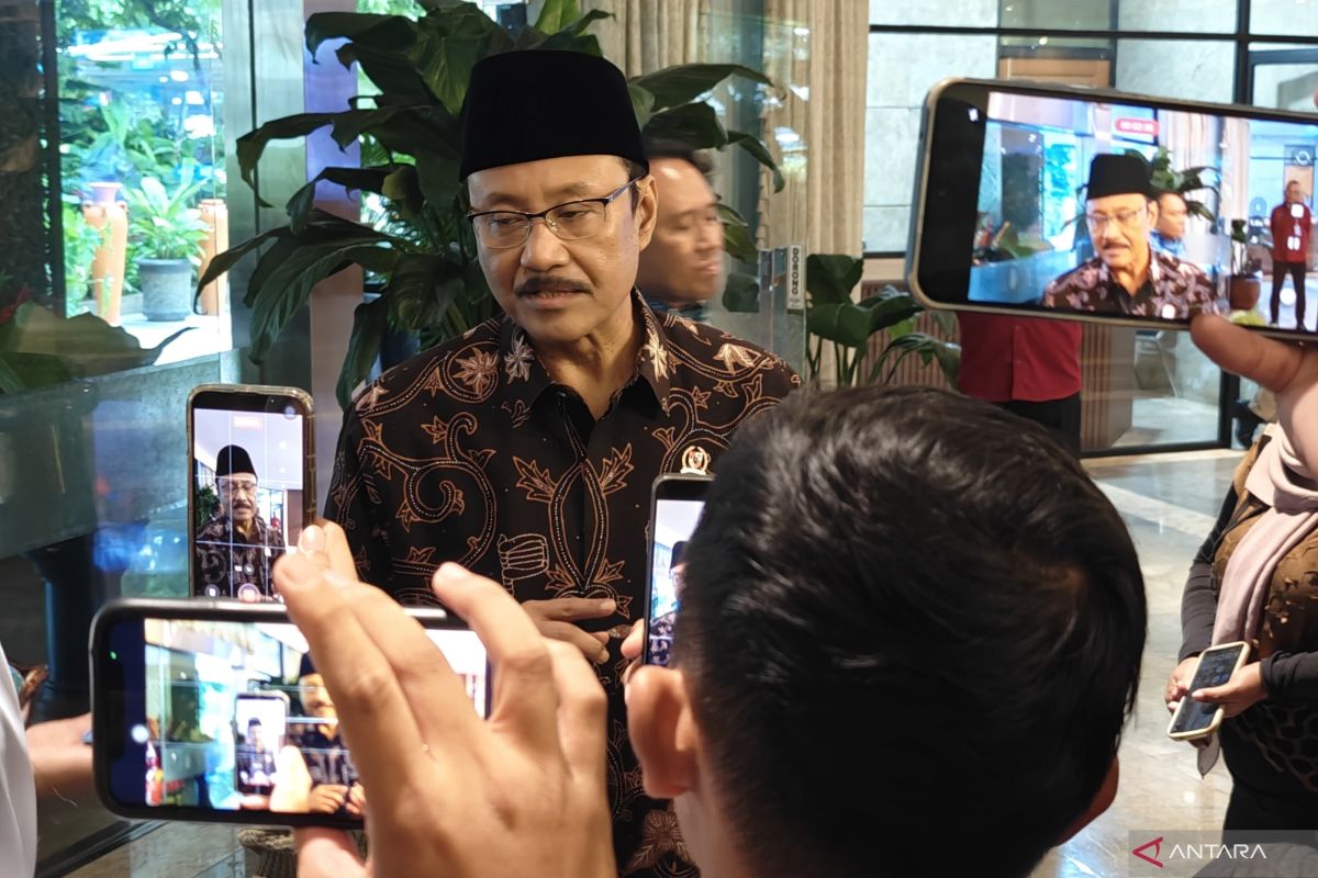 Earthquakes Today: Indonesia's 7.4 Quake – Empowering Community Networks for Innovative Disaster Response