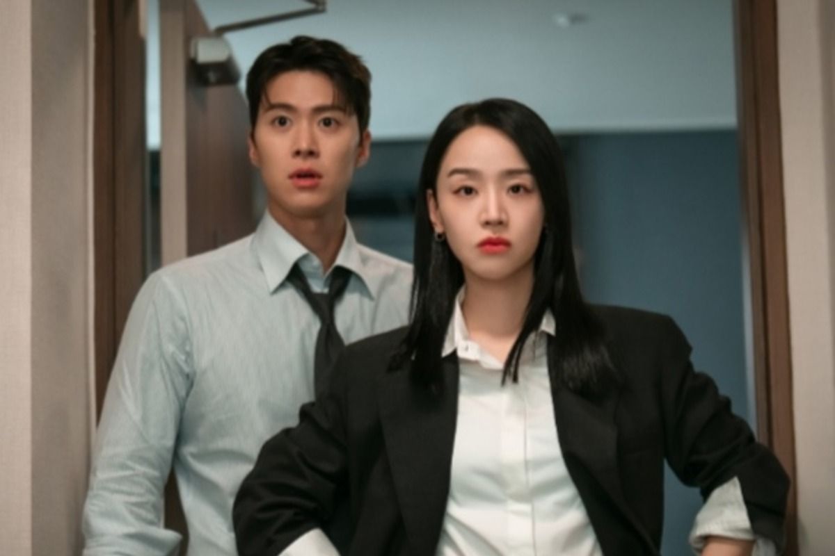 Gong Myung dibuat berdebar menatap Shin hae-sun di "Filing for Love"