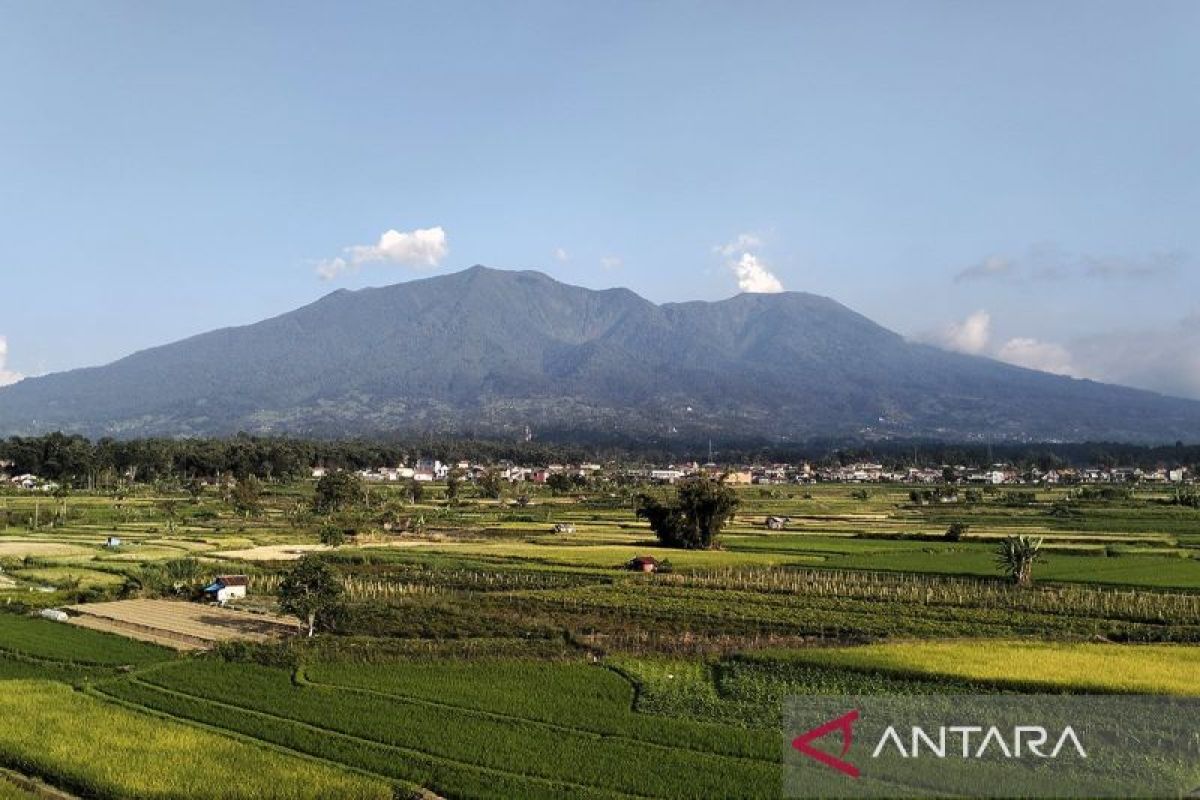 PGA laporkan Gunung Marapi di Sumbar erupsi 22 detik