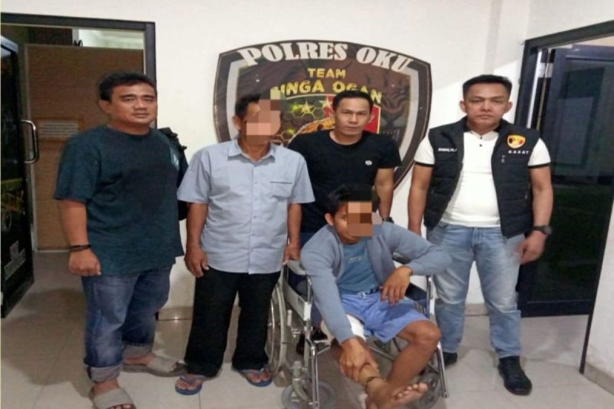 Tersangka penusuk debt collector di Baturaja serahkan diri ke polisi setelah 5 hari buron