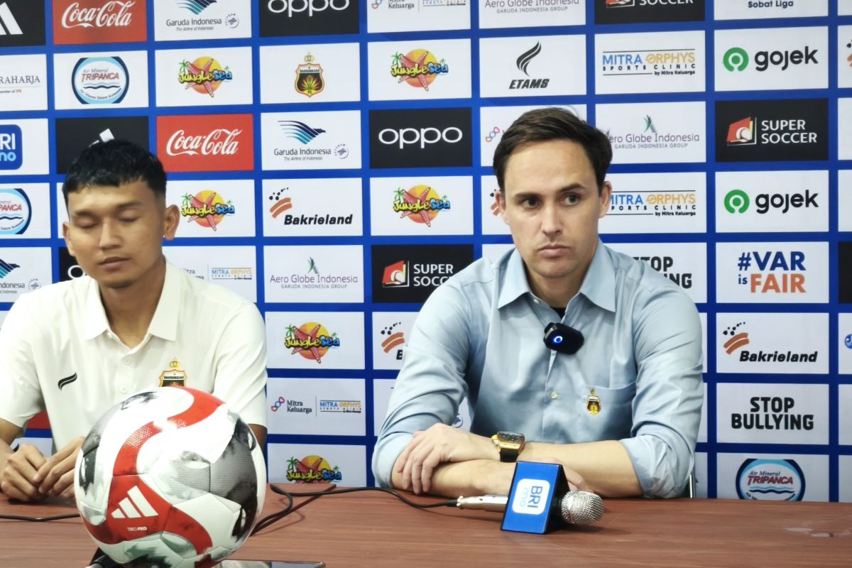 Pelatih Bhayangkara puji Sidibe sebagai bintang besar