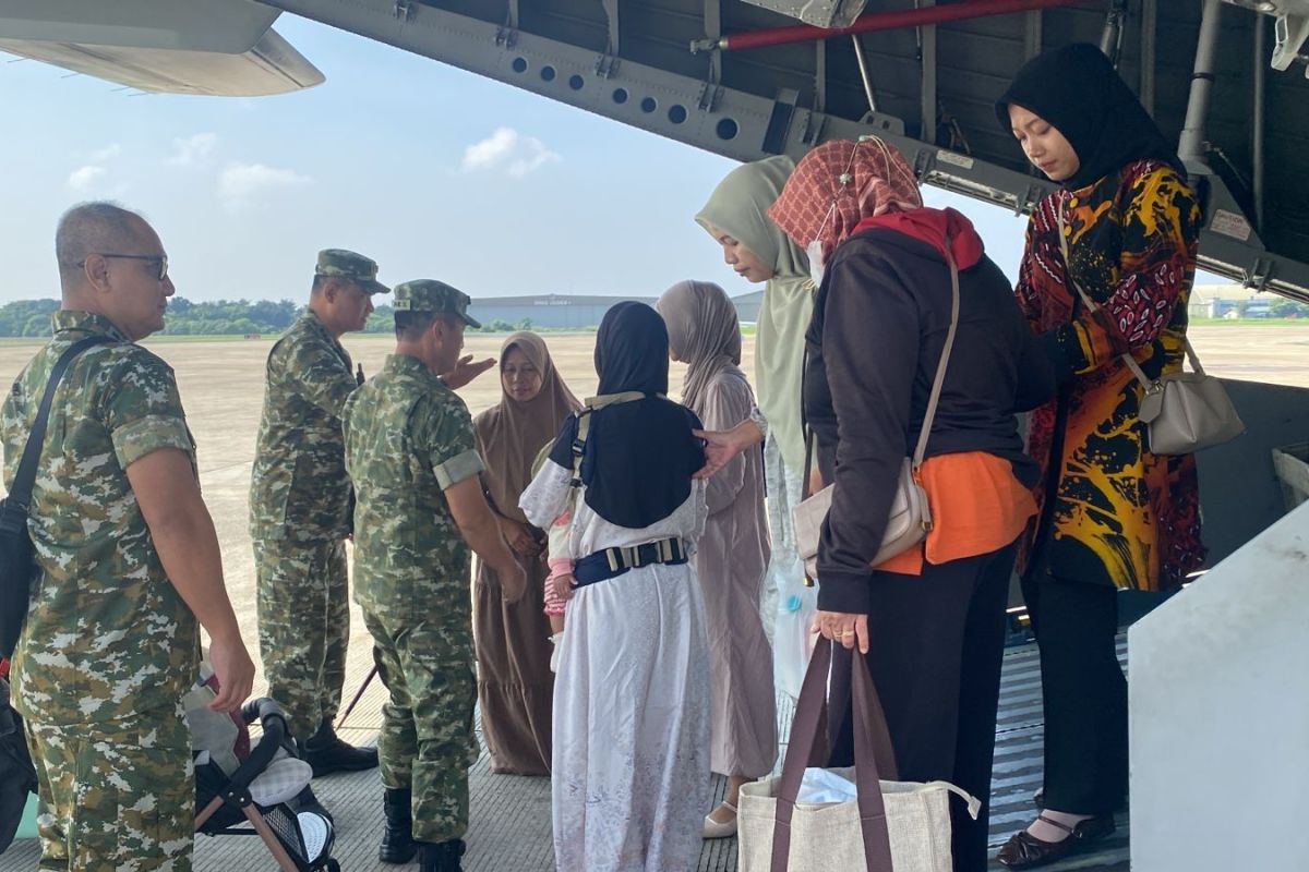 Pangdam Udayana berikan rumah bagi keluarga prajurit gugur di Lebanon