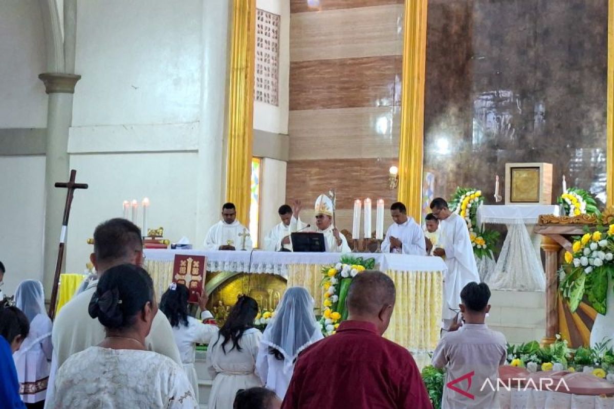 Uskup Agung Kupang: Paskah momentum menyebarkan pesan damai