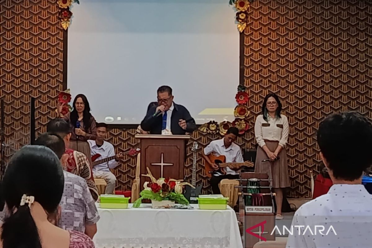 Pendeta GPdI Sulut: Paskah ajarkan manusia hidup sederhana