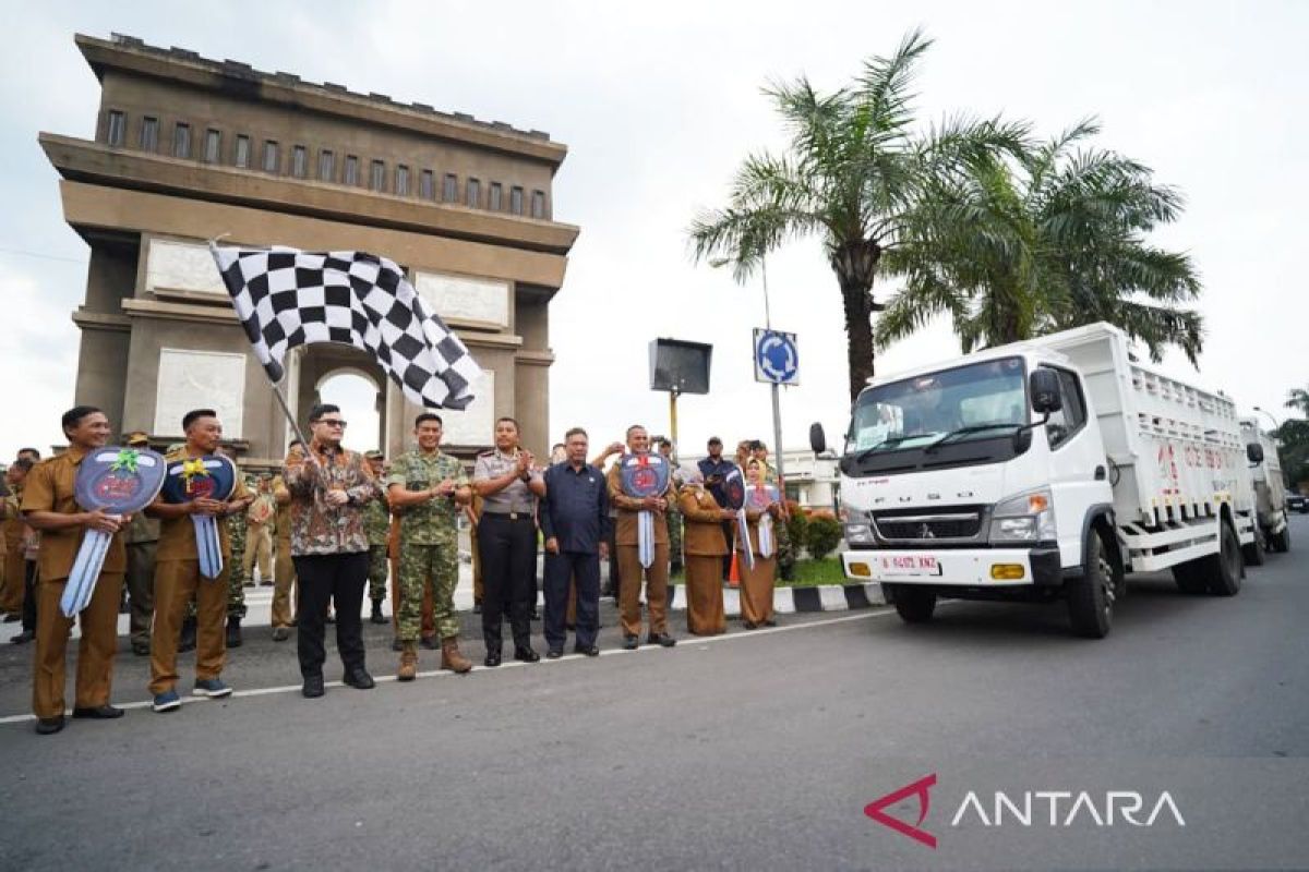 Kabupaten Kediri terima 36 truk untuk KDMP dari pemerintah pusat