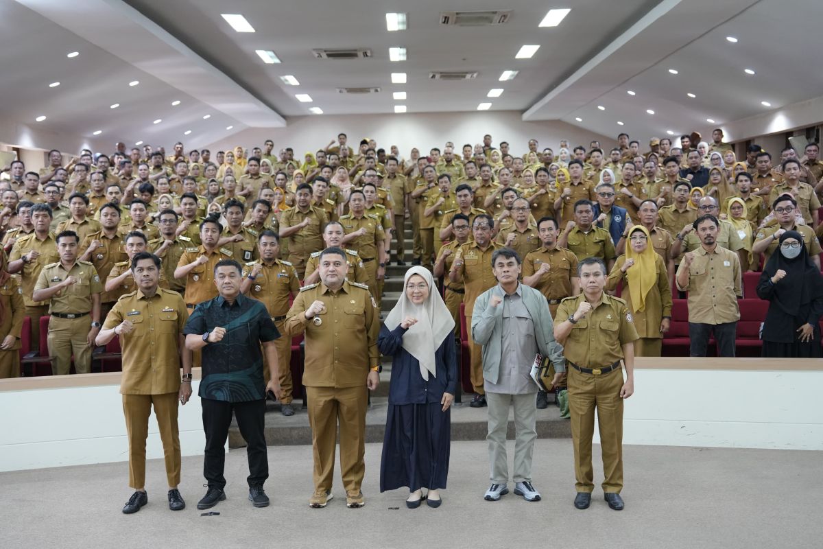 Wali Kota Makassar wajibkan ada inovasi dari RT/RW atasi sampah