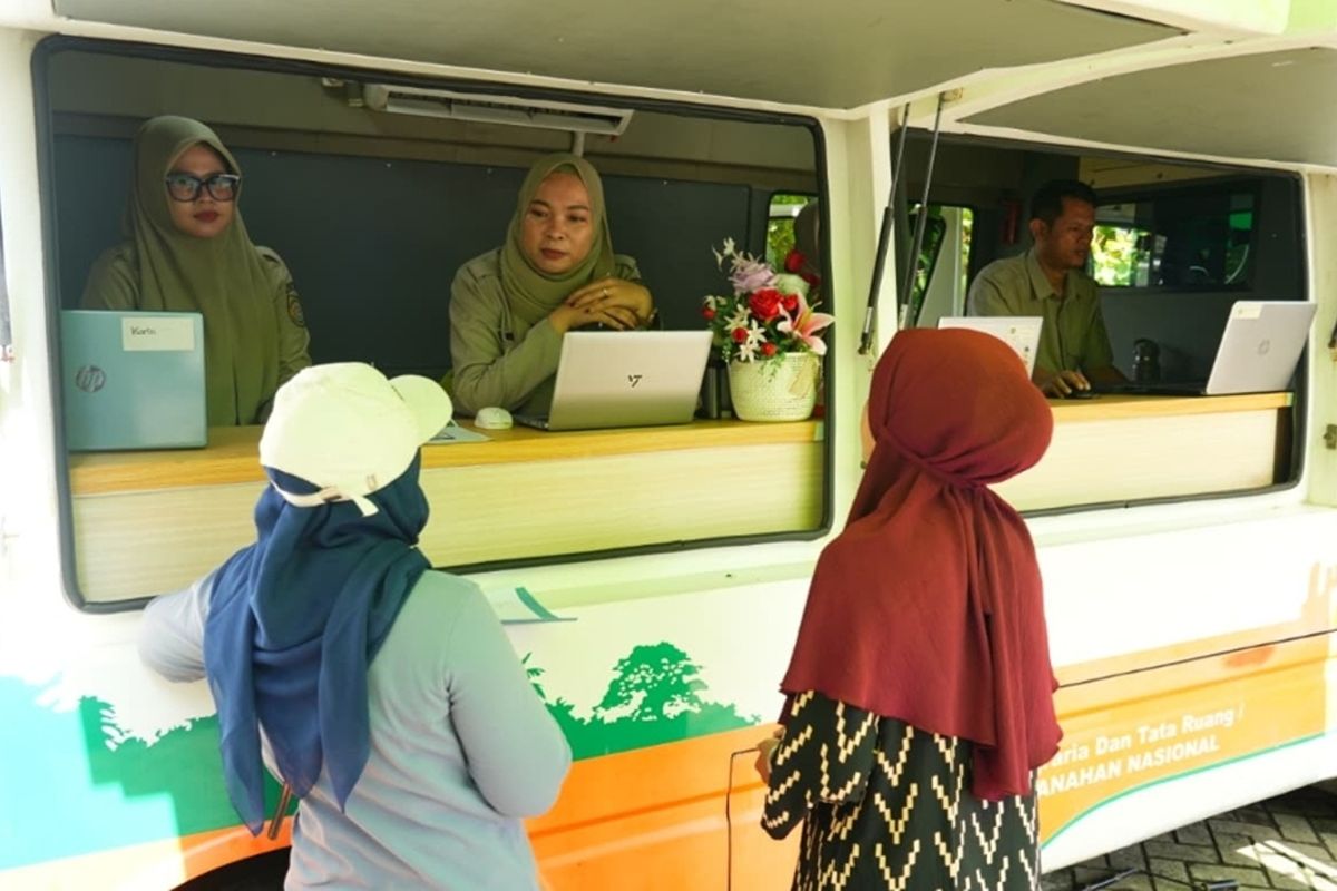 BPN Jakbar luncurkan "Cantik", layanan konsultasi keliling gratis